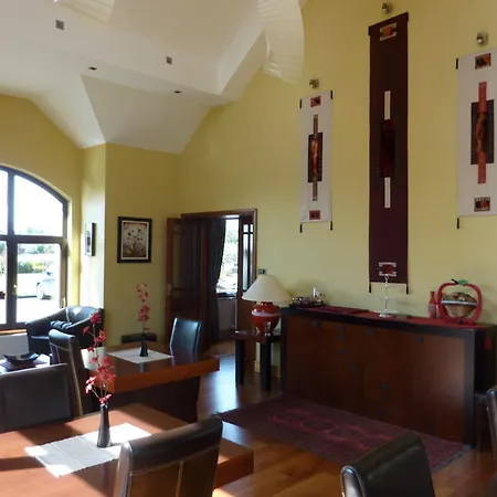 Bed & Breakfast Dunross House 3*