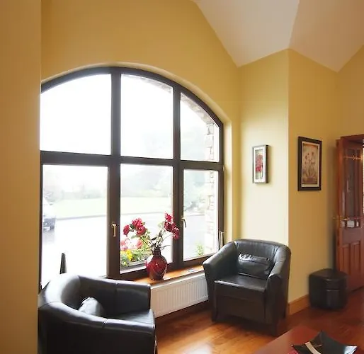 Bed & Breakfast Dunross House