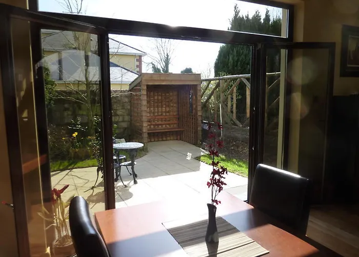 Bed & Breakfast Dunross House