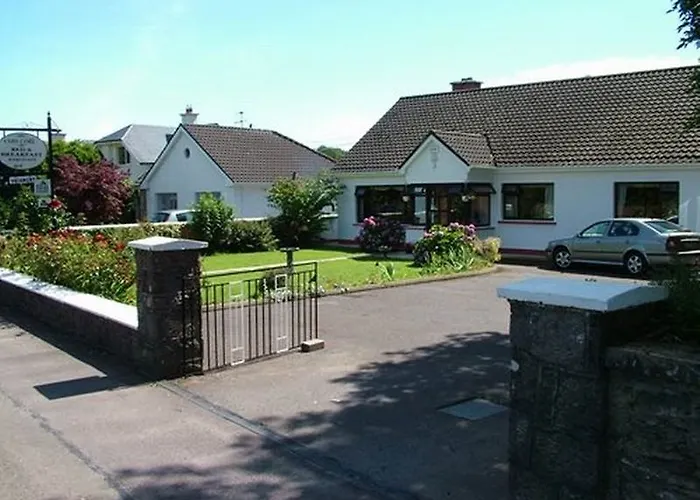 Bed & Breakfast Dunross House