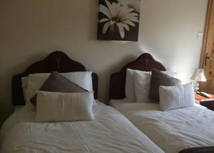 Bed & Breakfast Dunross House